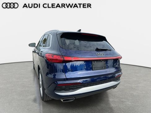 New 2025 Audi Q5 Prestige image 8