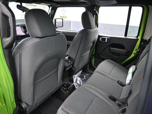 New 2026 Jeep Gladiator Sport image 27