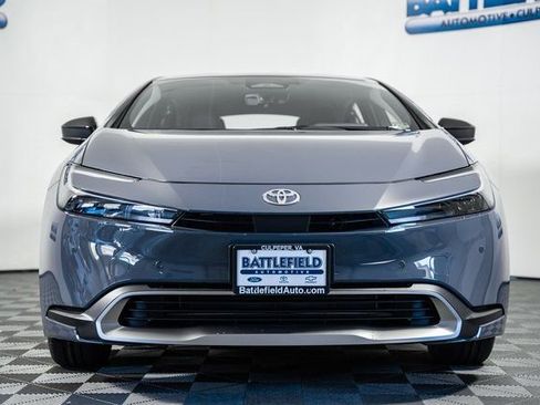 New 2026 Toyota Prius Plug-In Hybrid FWD image 2