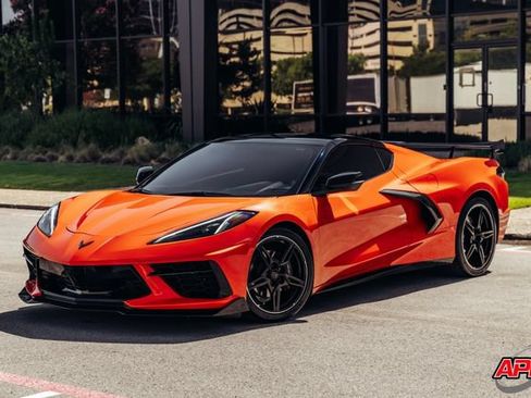 Used 2020 Chevrolet Corvette Stingray Coupe w/ 1LT RWD image 35