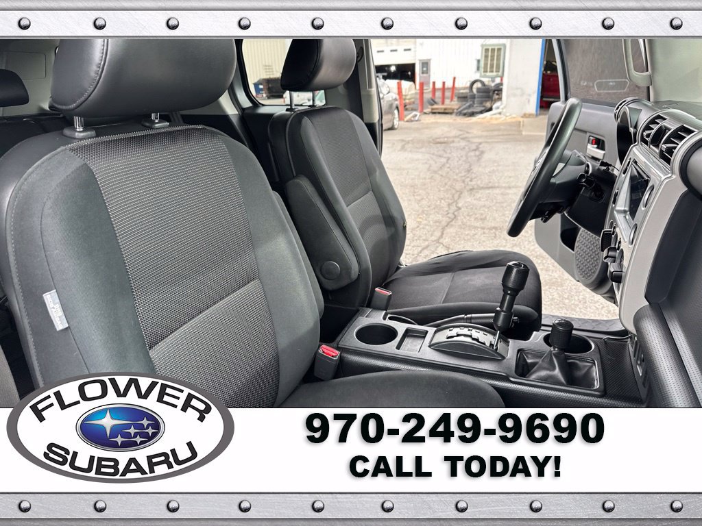 Used 2008 Toyota FJ Cruiser 4WD w/ Convenience Pkg image 11