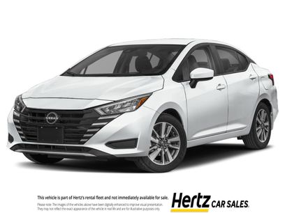 Used 2025 Nissan Versa SV w/ Trunk Package