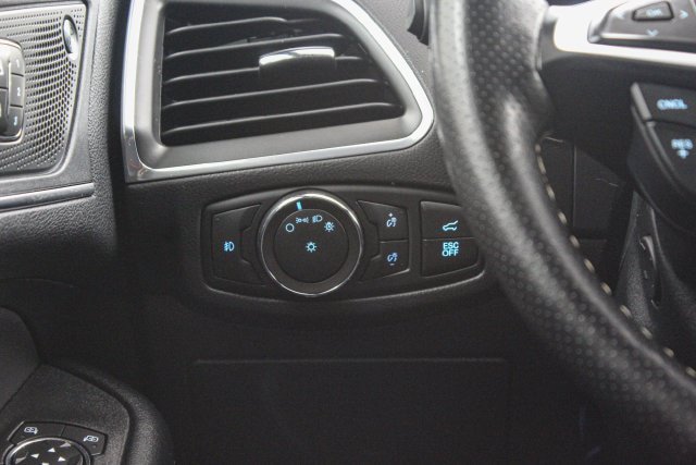 Certified 2022 Ford Edge ST w/ Equipment Group 401A AWD/4WD image 19