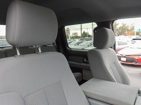 Used 2012 Ford F150 XLT w/ XLT Chrome Pkg image 15