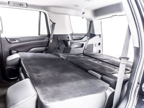 Used 2018 Chevrolet Tahoe LT AWD/4WD image 37