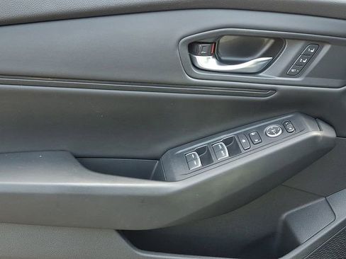 Used 2023 Honda Accord EX-L image 13