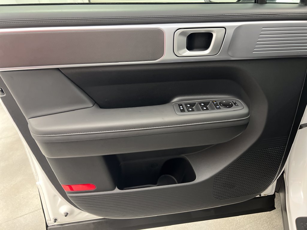 Used 2026 Hyundai Santa Fe SEL FWD image 14