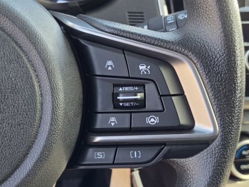 Certified 2023 Subaru Crosstrek 2.0i image 22