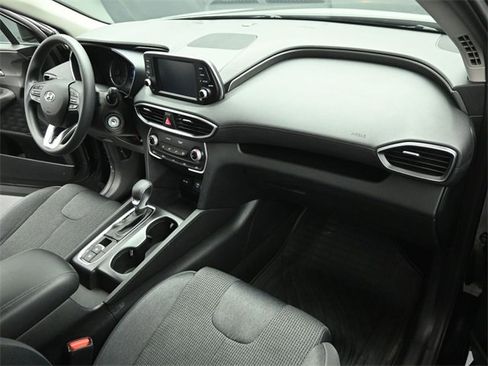 Used 2019 Hyundai Santa Fe SE image 28