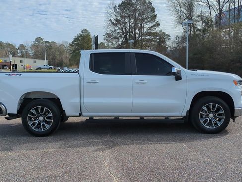 Used 2023 Chevrolet Silverado 1500 LT image 4