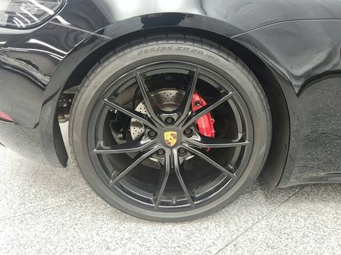Used 2018 Porsche 718 Cayman GTS RWD image 19