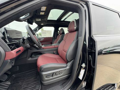 New 2026 INFINITI QX80 Autograph w/ Autograph Exterior Package AWD/4WD image 15