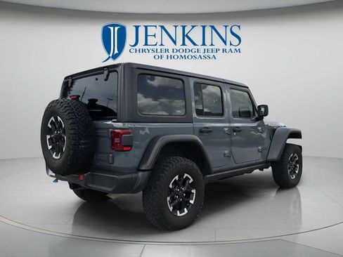 Used 2024 Jeep Wrangler Unlimited Rubicon 4xe AWD/4WD image 5