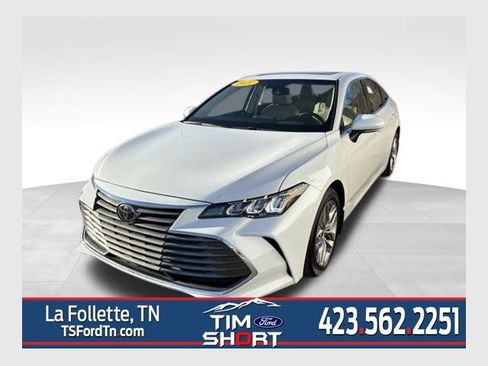 Used 2021 Toyota Avalon XLE image 1