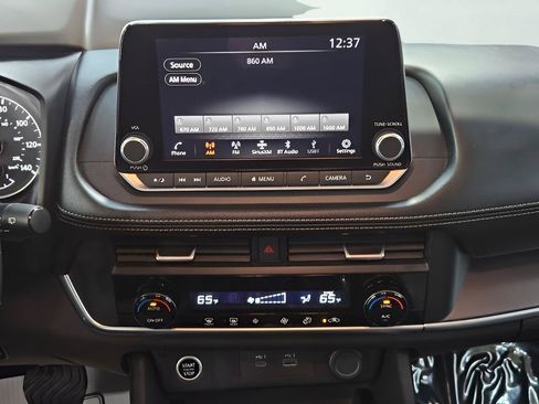 Certified 2023 Nissan Rogue SV AWD/4WD image 18