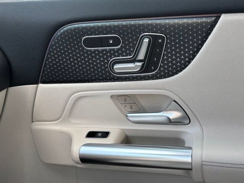 Certified 2026 Mercedes-Benz GLA 250 4MATIC image 34