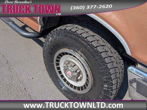 Used 1989 Ford F250 4x4 Regular Cab image 6