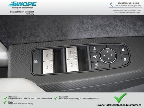Used 2025 Mitsubishi Outlander SEL AWD/4WD image 11