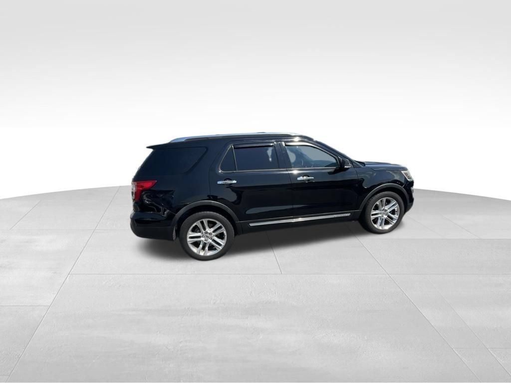 Used 2017 Ford Explorer Limited FWD image 17
