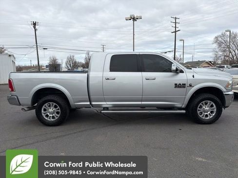 Used 2018 RAM 3500 Laramie image 4