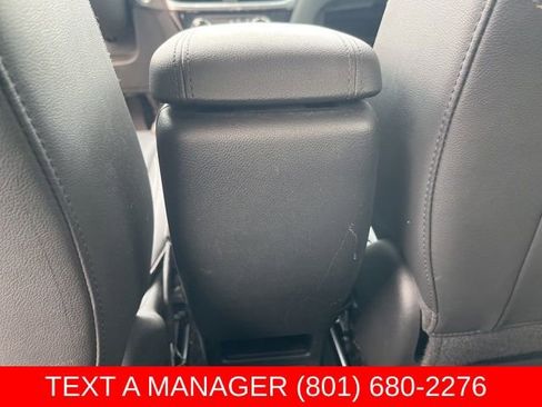 Used 2024 Buick Encore GX Sport Touring AWD/4WD image 17