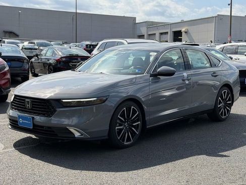 New 2026 Honda Accord Touring image 4