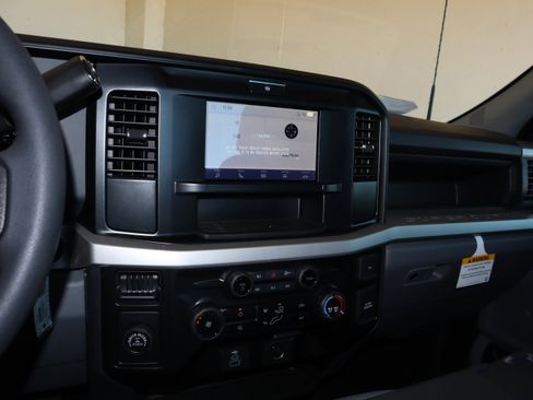 New 2026 Ford F350 XL w/ 360-Degree Camera Package image 26