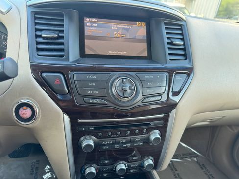 Used 2013 Nissan Pathfinder SL w/ SL Premium Pkg FWD image 18
