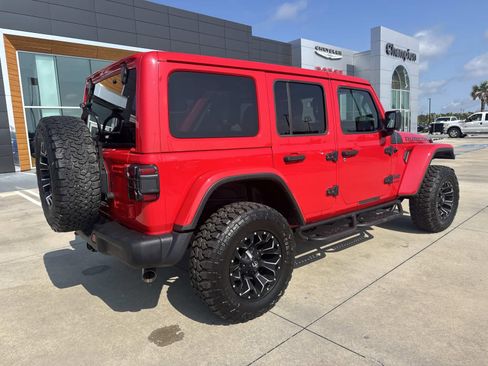 Used 2018 Jeep Wrangler Unlimited Rubicon w/ Uconnect 4C Nav & Sound Group AWD/4WD image 7