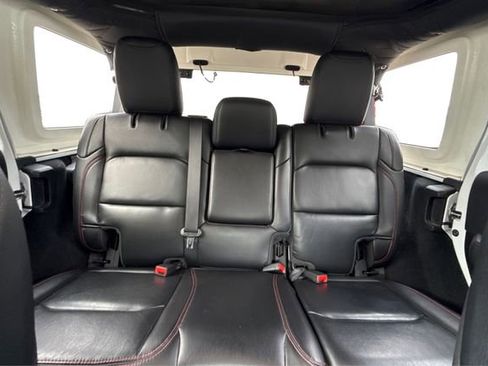 Used 2021 Jeep Wrangler Unlimited Rubicon AWD/4WD image 14