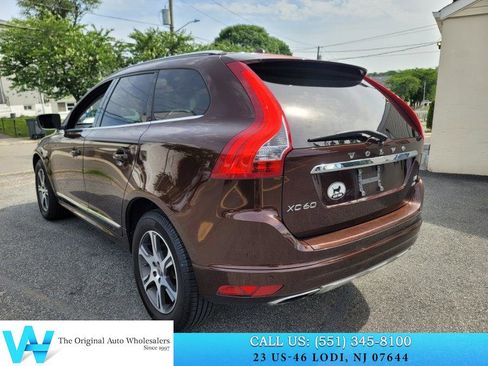Used 2015 Volvo XC60 T6 w/ Proximity Package AWD/4WD image 5