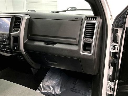 Used 2022 RAM 1500 Classic Warlock w/ Electronics Group AWD/4WD image 19