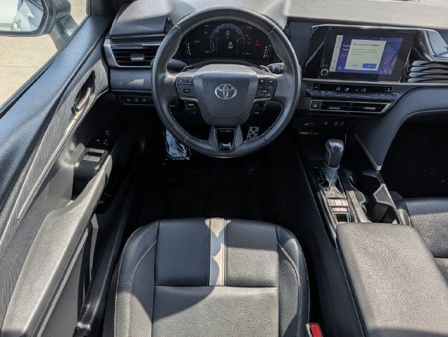 Used 2025 Toyota Camry SE FWD image 12