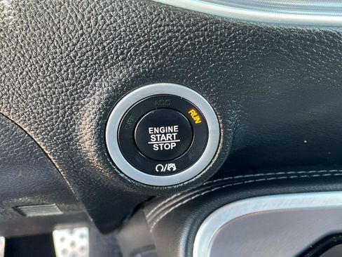 Used 2022 Dodge Challenger R/T Scat Pack w/ Dynamics Package image 17