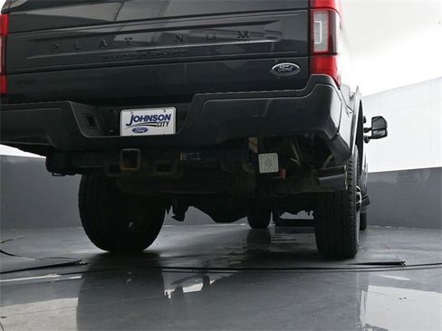 Used 2021 Ford F350 Platinum w/ Tremor Off-Road Package image 35