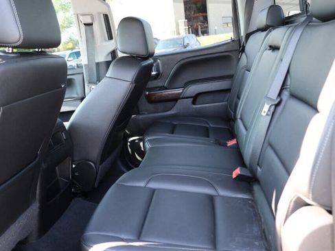 Used 2018 GMC Sierra 1500 SLT AWD/4WD image 17