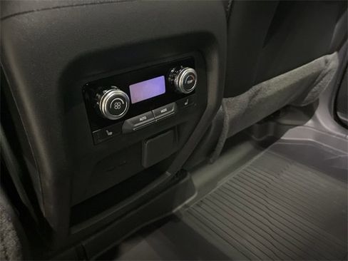 New 2026 GMC Acadia Elevation image 19