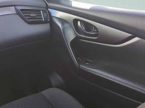 Certified 2022 Nissan Rogue Sport S AWD/4WD image 13