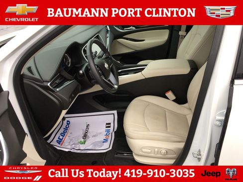 Used 2024 Buick Enclave Essence w/ Sport Touring Edition AWD/4WD image 16