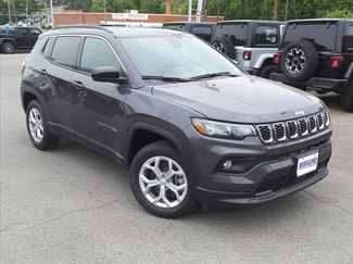 Used 2024 Jeep Compass Latitude AWD/4WD video 2