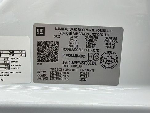 Used 2025 GMC Sierra 3500 Denali w/ Denali Reserve Package AWD/4WD image 48