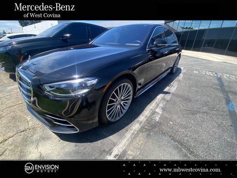 Certified 2022 Mercedes-Benz S 500 4MATIC image 1