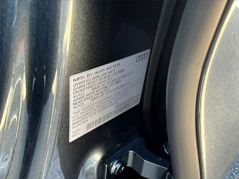 New 2026 Audi Q8 Premium Plus image 30