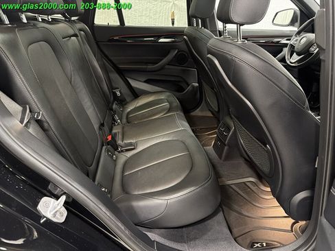 Used 2019 BMW X1 xDrive28i w/ Convenience Package AWD/4WD image 10