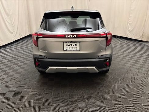 Certified 2024 Kia Seltos LX AWD/4WD image 6