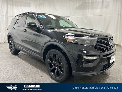 Certified 2023 Ford Explorer ST-Line w/ Class IV Trailer Tow Package image 2