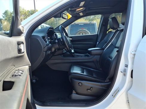 Used 2024 Dodge Durango GT image 16