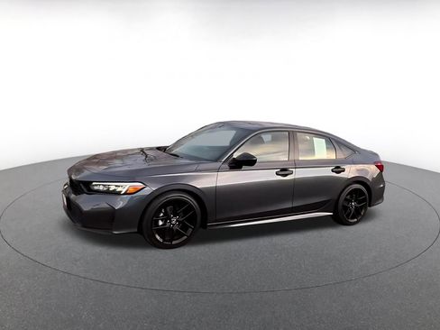 Used 2025 Honda Civic Sport image 7