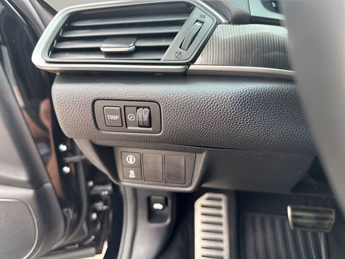 Used 2022 Honda Accord Sport image 29