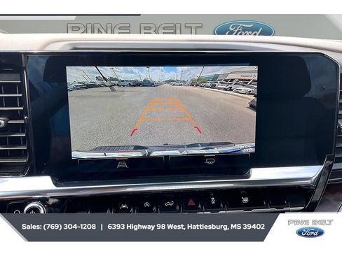 Used 2025 GMC Sierra 1500 SLT AWD/4WD image 16
